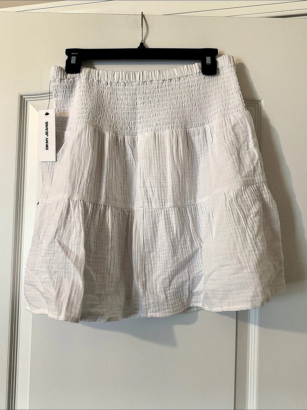 DKNY White Cotton Mini Skirt Size Medium NWT